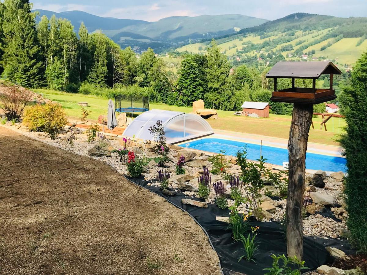 Na Planyrce Hotel Paseky nad Jizerou Eksteriør billede